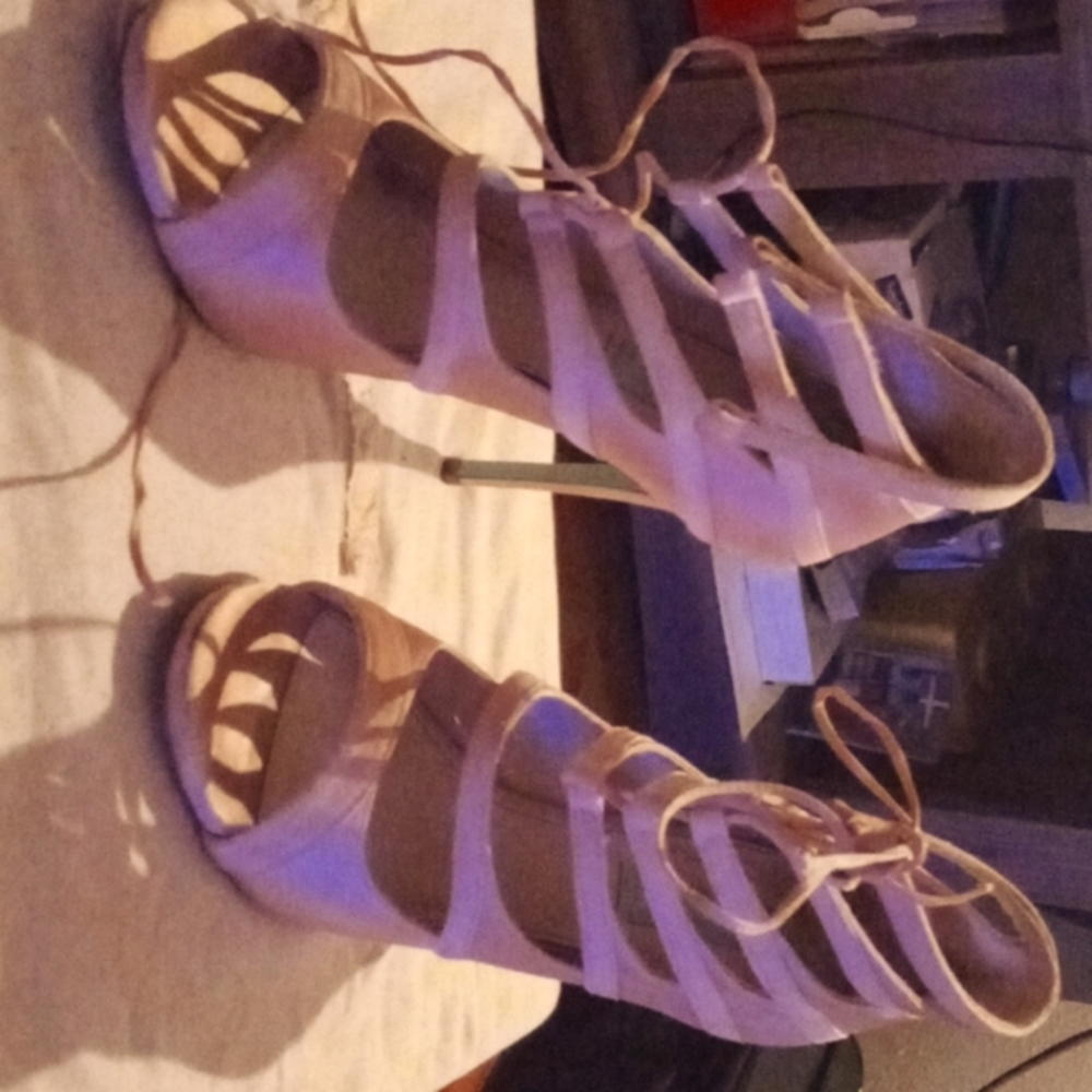 Woman's boot heel